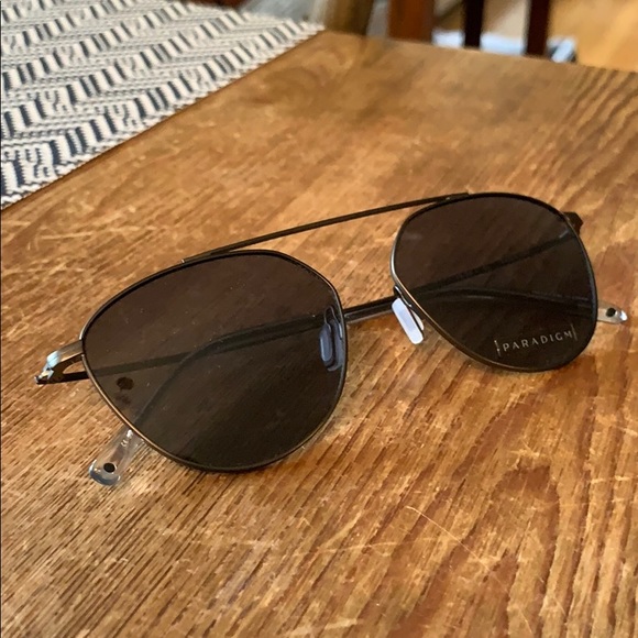 Baxter + Bonny sunglasses - Picture 1 of 5